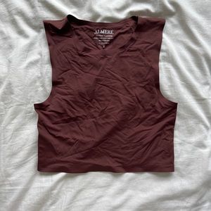 Seamless crop top